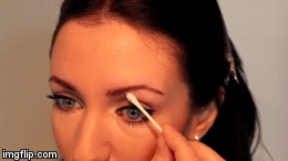 Dying your eyebrows