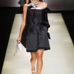 defile-emporio-armani-printemps-ete-2016-milan-look-14