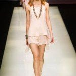 defile-emporio-armani-printemps-ete-2016-milan-look-40