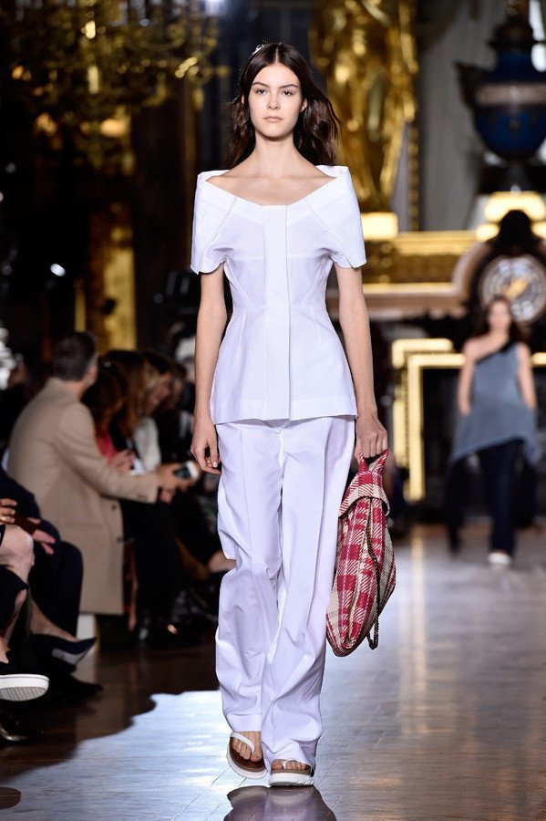 stella mccartney paris fashion week spring summer 2016 08 1 1b16t7k 1b16t7q