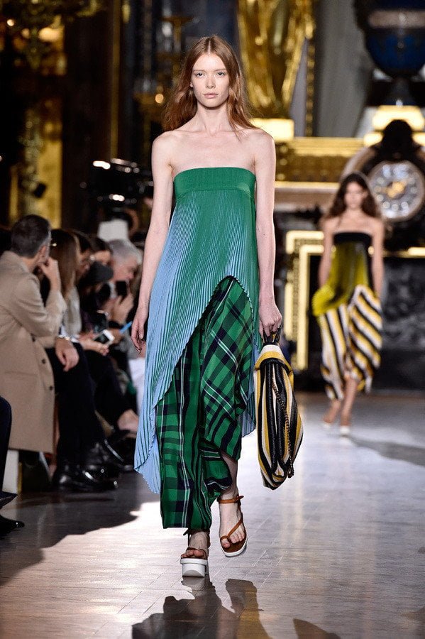 stella mccartney paris fashion week spring summer 2016 10 1 1b16t7k 1b16t83