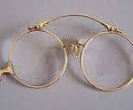 When were glasses invented
