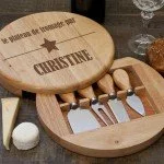 set-a-fromage-en-bois-grave-1-zoom