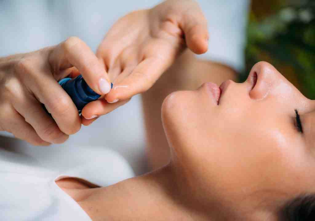 Start with Retinol: 10 Impactful Skincare Reasons to Reassess How to Start Using Retinol
