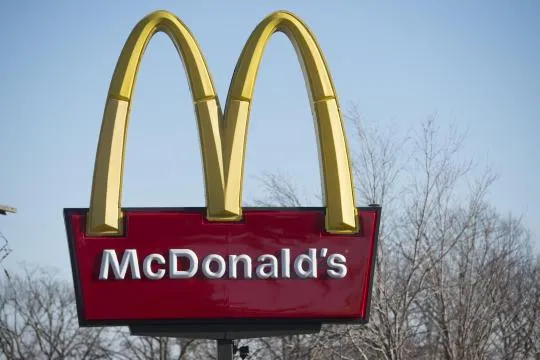 McDonald’s now serves kale and spinach