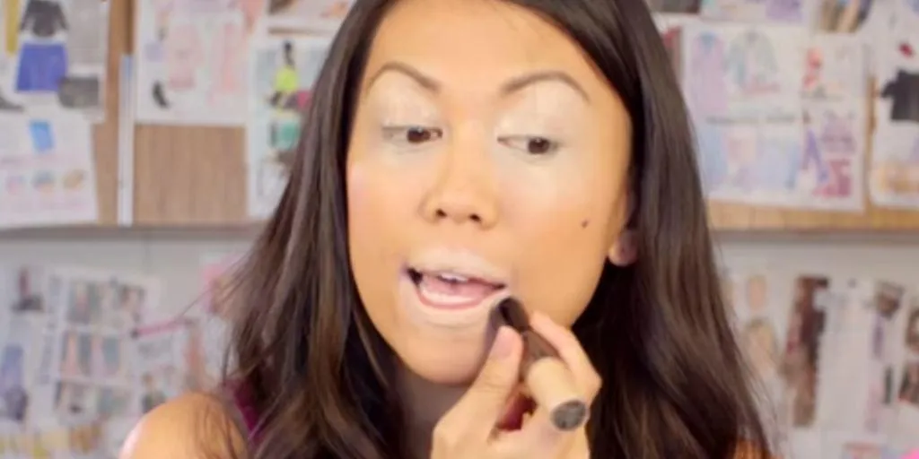 Makeup Trend Trumping! Hilarious Video