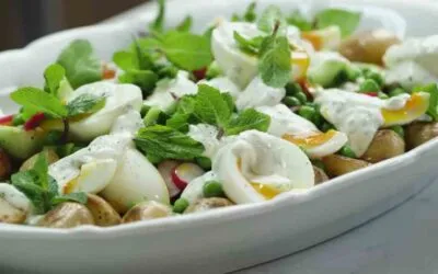 Crispy Potatoes and Zingy Vegetable Salad Recipe
