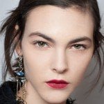 Christian-Dior-Haute-Couture-Spring-Summer-2016-Hair-and-Make-Up-See-more-at-httpwww.vogue_.itenbeautybeauty-news201601haute-couture-fashion-paris-trends-hair-2016-spring-summer-makeup-braids-eyelinerad-image